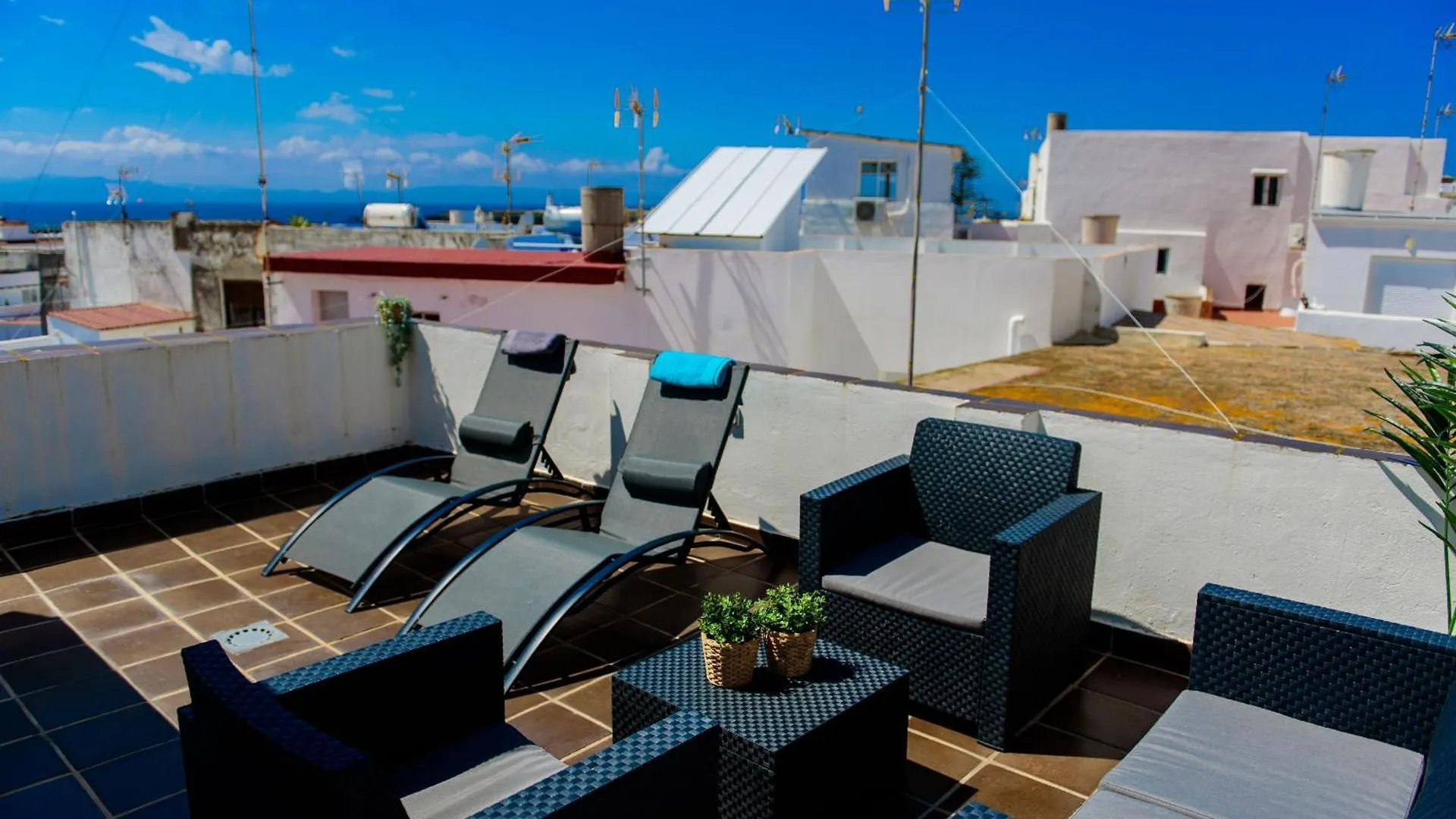 Livingtarifa Apartamento Bianco