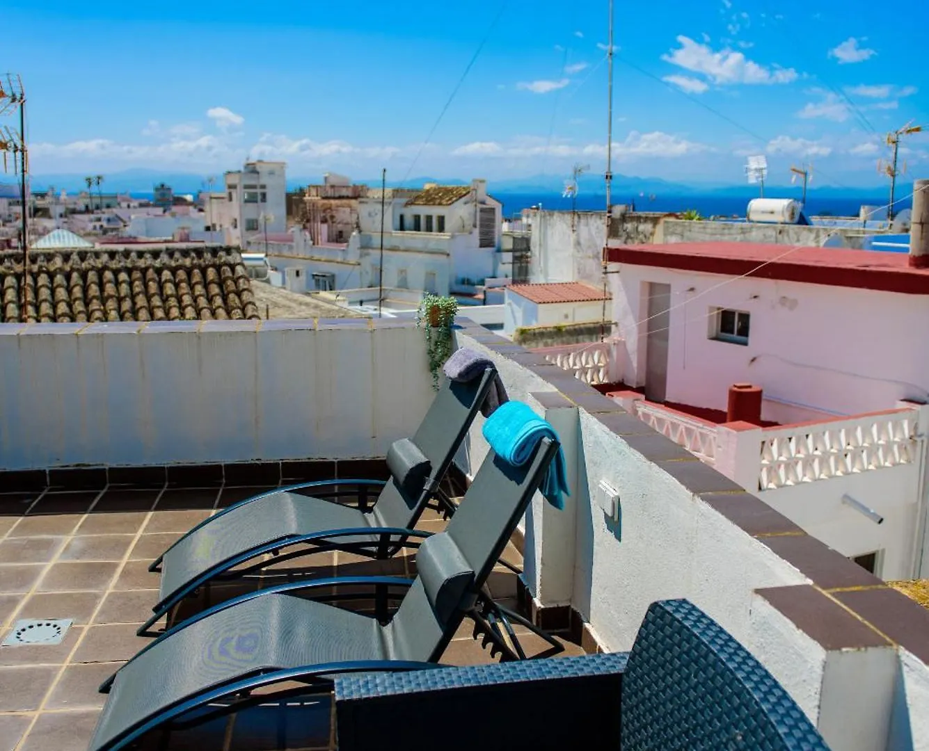Lägenhet Livingtarifa Apartamento Bianco